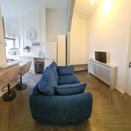 Entire 2 Bed Flat On 3Rd Floor Near City Centre & Stadium Κάρντιφ Εξωτερικό φωτογραφία